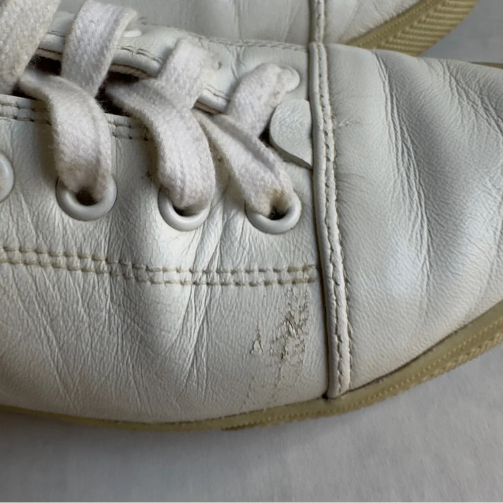 Kate Spade Lucie White Leather French Bulldog Novelty Sneakers Size 5 1/2
